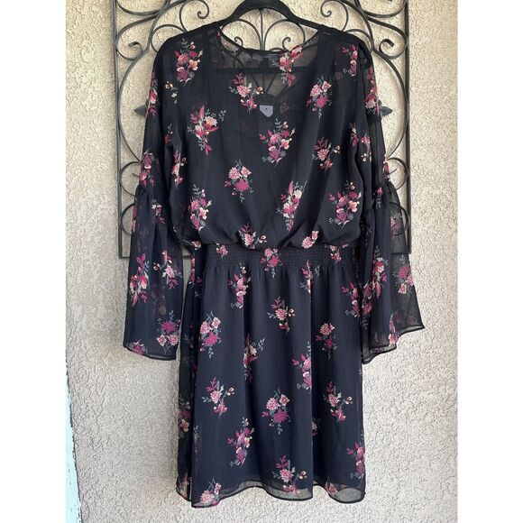 WHBM Bell Sleeve Floral Dress - Size M - Multicolored - Picture 7 of 10